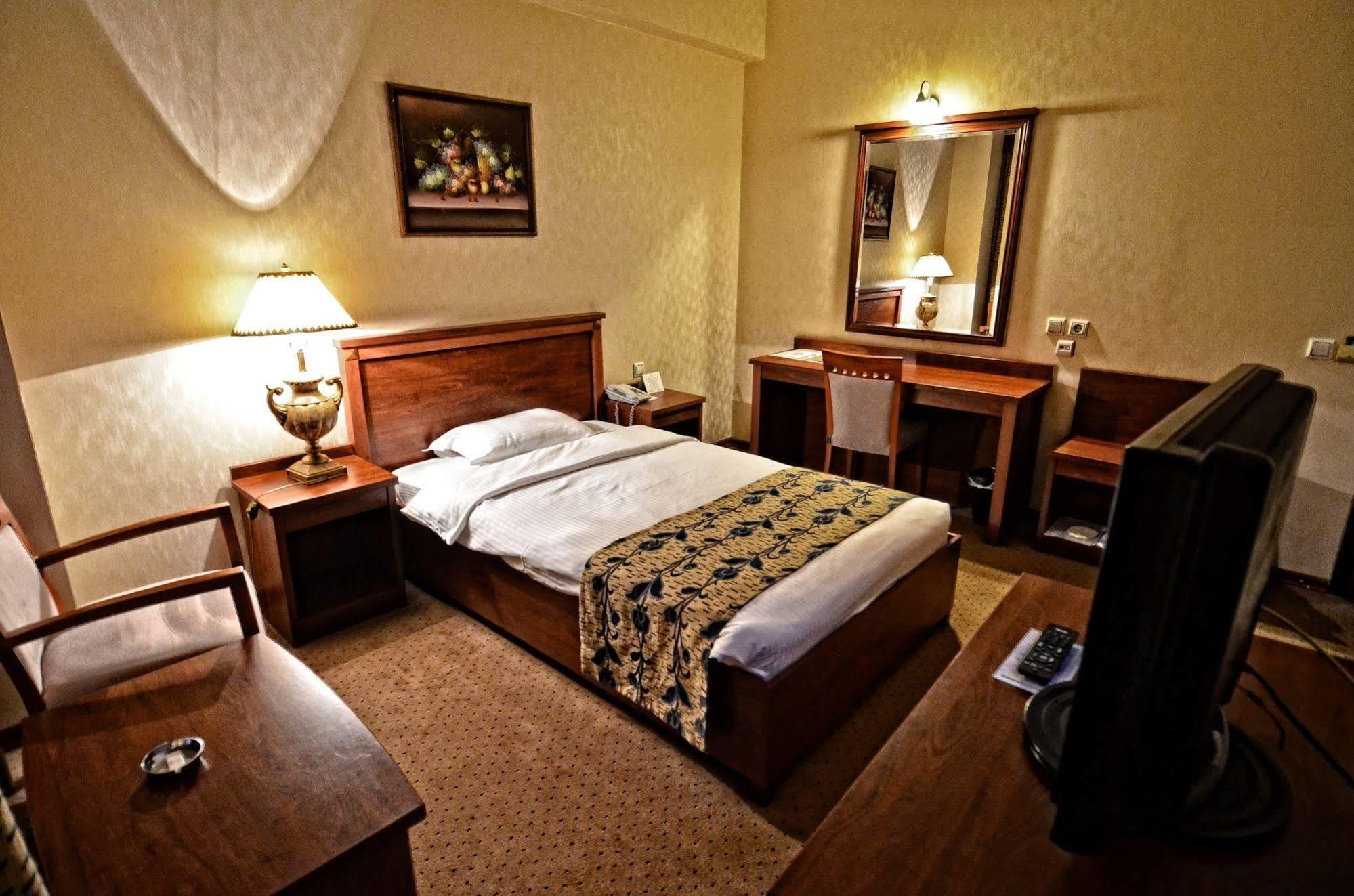 Akgun Elazig Hotel מראה חיצוני תמונה